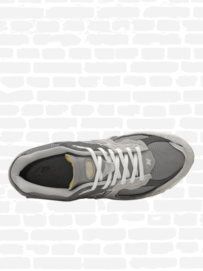 ניו באלנס נעליים צבע אפור NEW BALANCE