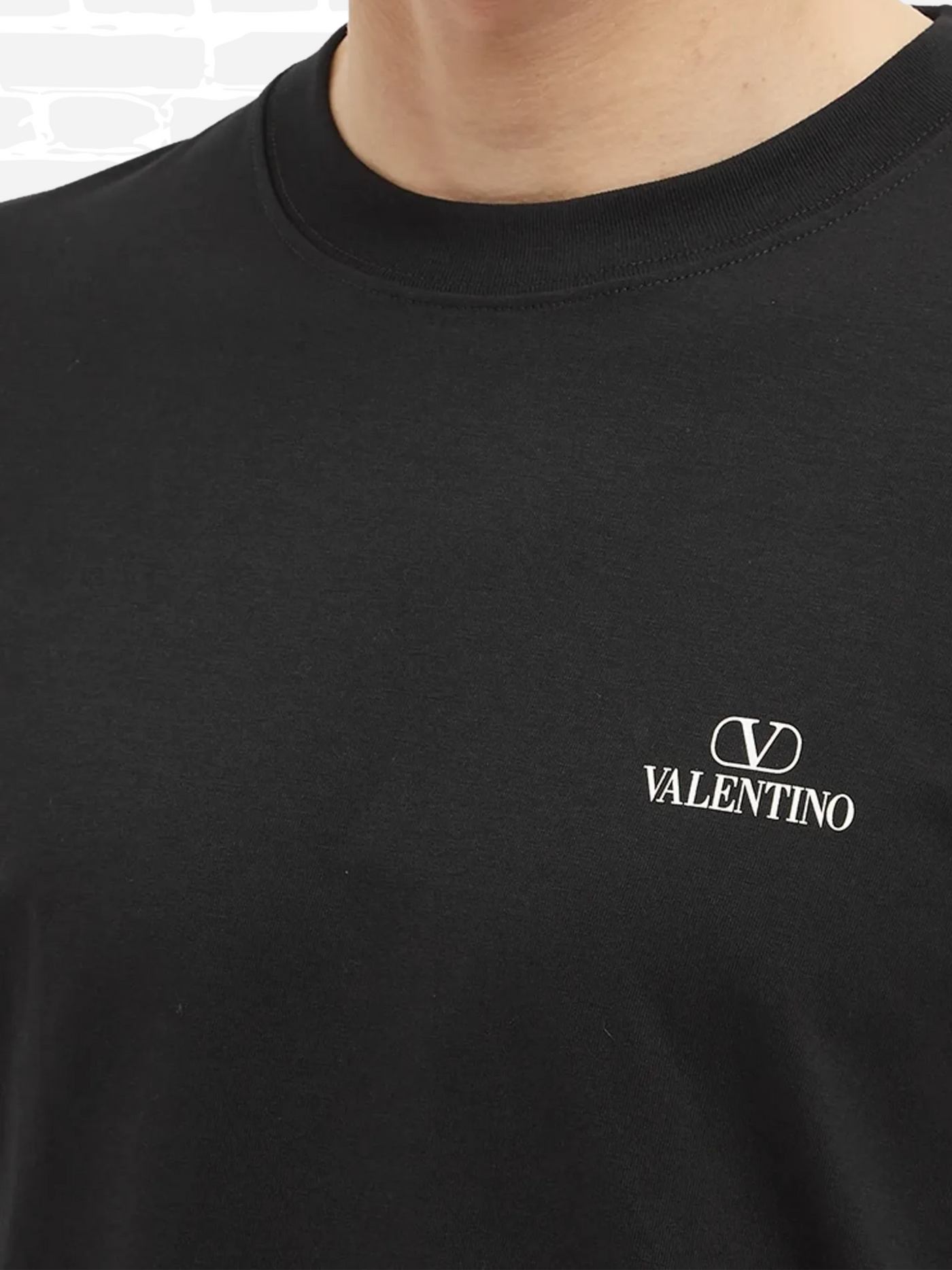 ולנטינו טי שירט צבע שחור Chest logo-print T-shirt