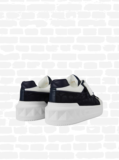 ולנטינו נעליים צבע שחור XL LOW SNEAKERS