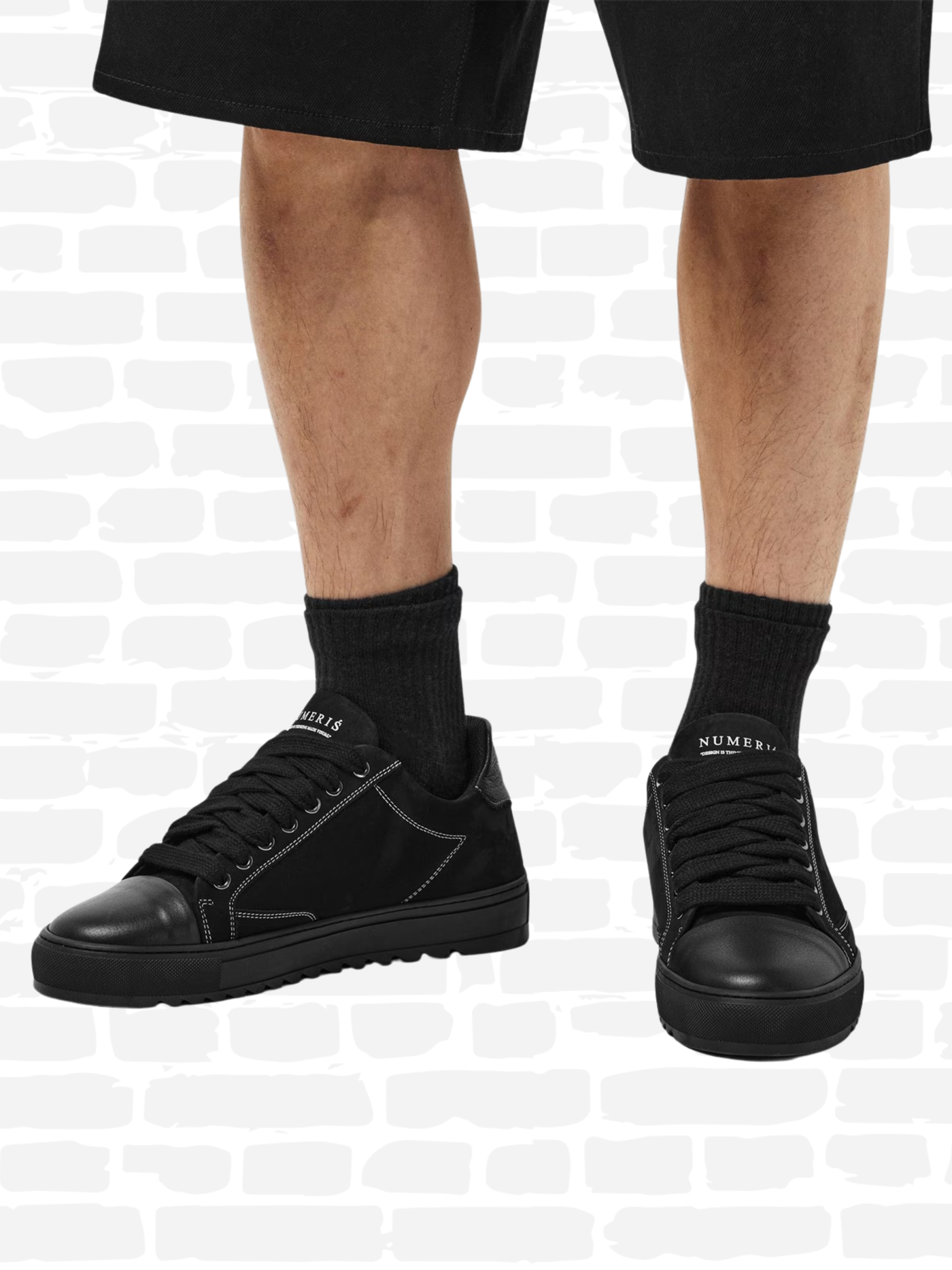 נומריס  נעליים צבע שחור SIGNET SN54