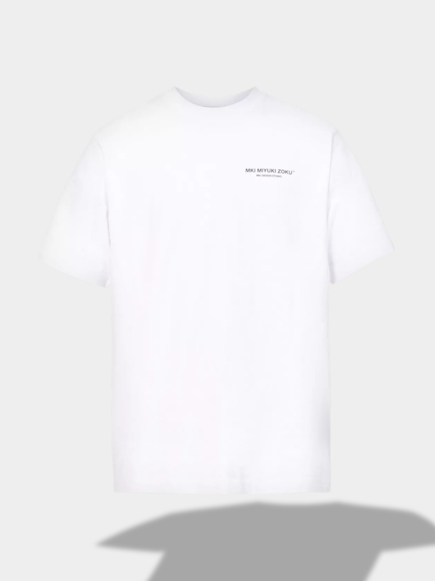 אמקיי איי טי שירט צבע לבן DESIGN STUDIO
