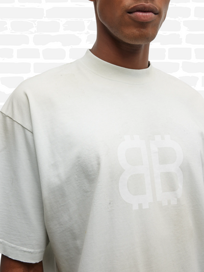 בלנסיאגה טי שירט צבע קרם Crypto logo-print T-shirt