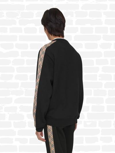 ברברי סווטשירט צבע שחור CHECK TRIM COTTON