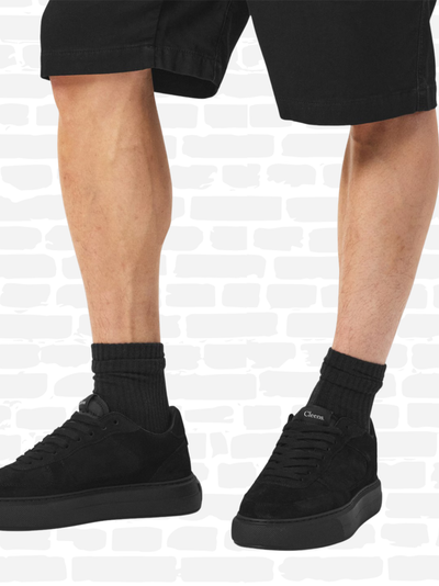 קלינס נעליים צבע שחור COURT SUEDE TRAINERS