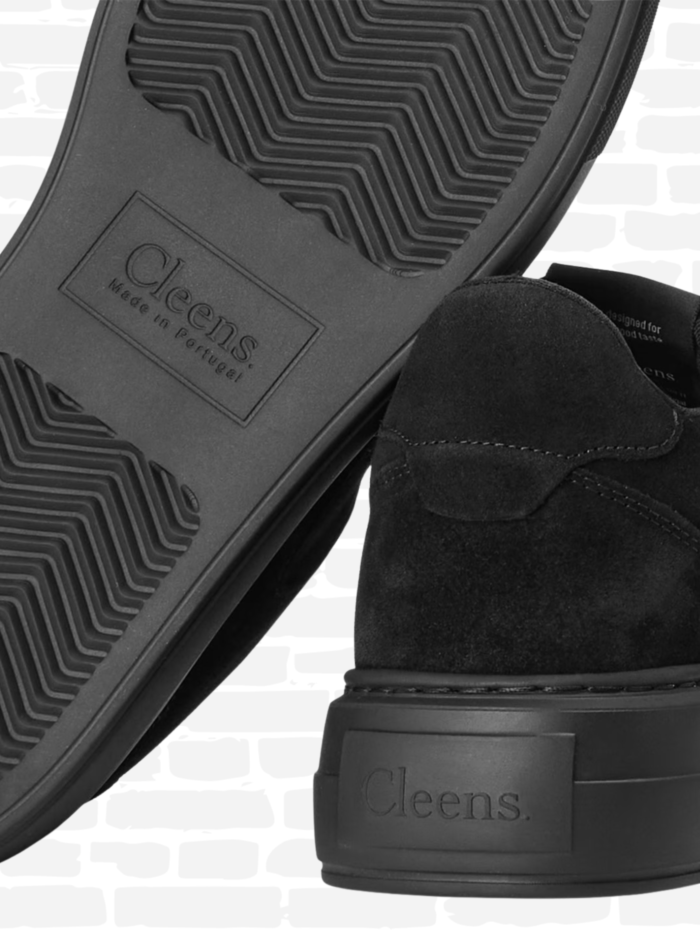 קלינס נעליים צבע שחור COURT SUEDE TRAINERS