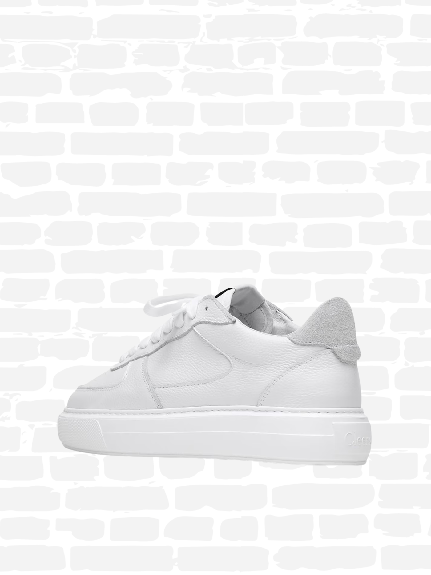 קלינס נעליים צבע לבן COURT SUEDE TRAINERS