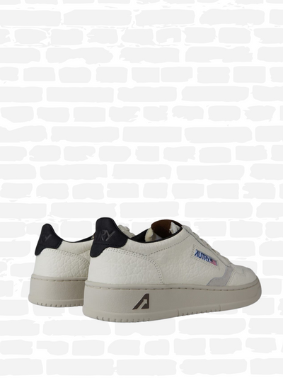 אוטרי נעליים צבע לבן Tumbled Lth TRAINERS SN44