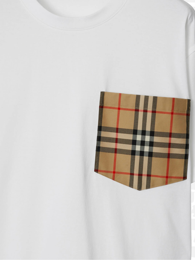 ברברי טי שירט צבע לבן VINTAGE CHECK POCKET