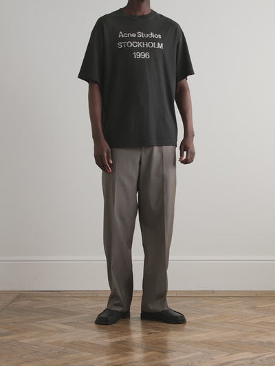 אקנה סטודיוס טי שירט צבע שחור LOGO STOCKHOLM T-SHIRT